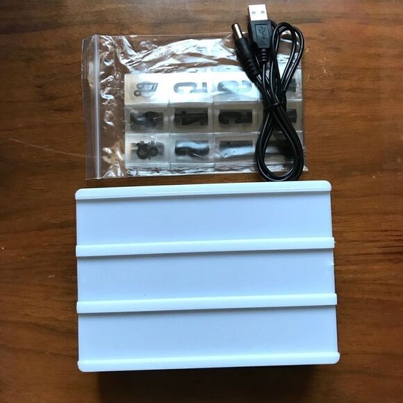 NEW Color Changing Cinema Box - Picture 2 of 4